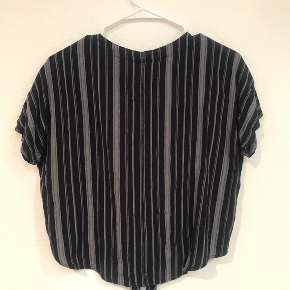 Striped Blouse - Picture 4 of 5